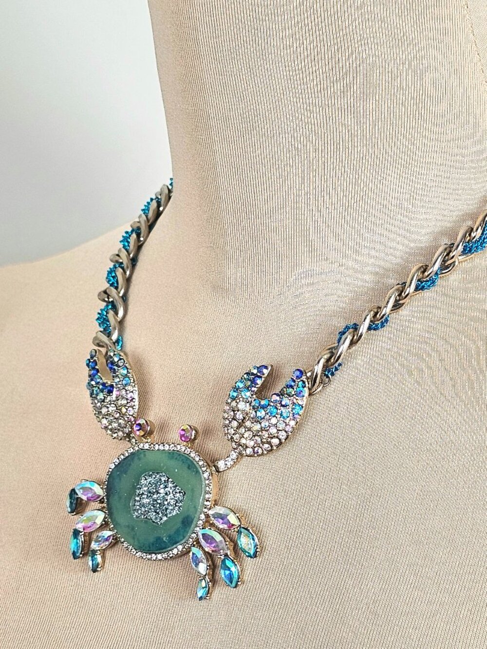 Betsey Johnson Crab Necklace Blue Crystal Rhinestone Statement Chain Coastal - Picture 5 of 9